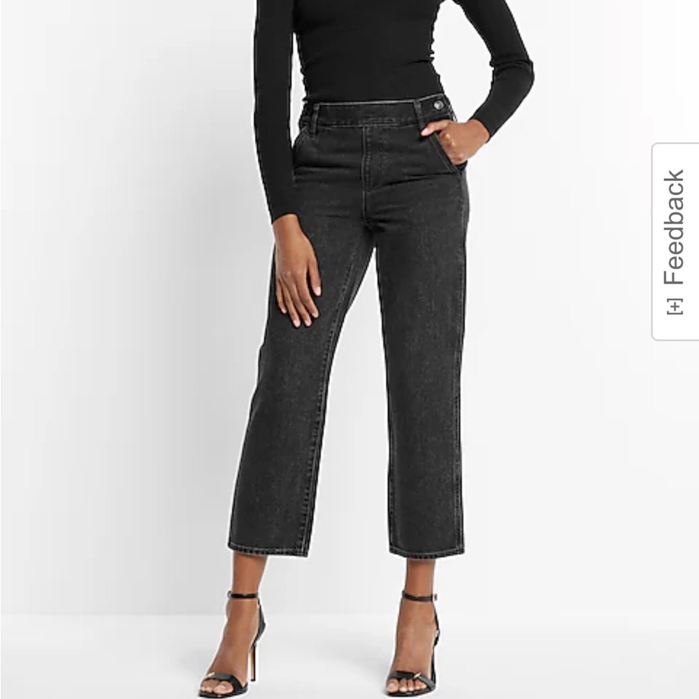 Women's distressed black crop jean